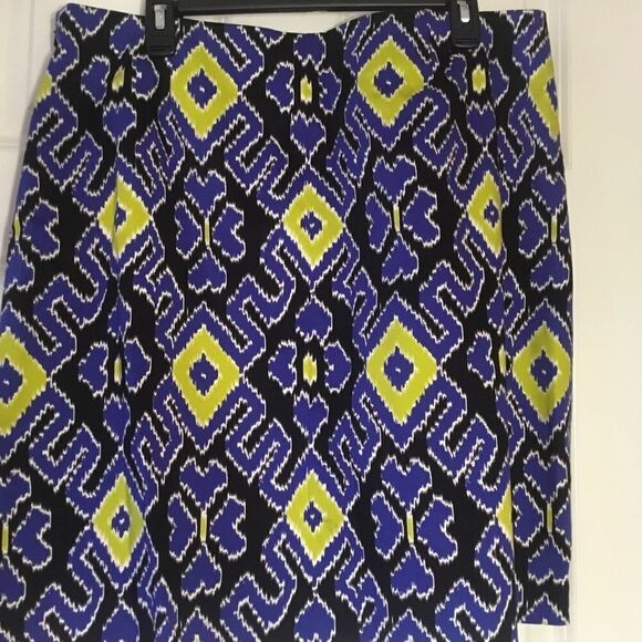 Doncaster Brand Women’s Size 16 Skirt IKAT print in Navy Lime Green and Black. - Picture 6 of 10